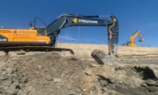 Разработка грунта под коллекторы в Саянске от 2580 руб. – 2Землекопа-Сск