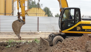 Выкопать яму экскаватором в Саянске от 929 руб. - 2Землекопа-Сск